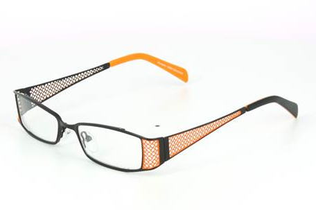 monture de lunettes en titane