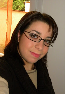 Stéphanie et ses lunettes achetées sur Easy-verres.com